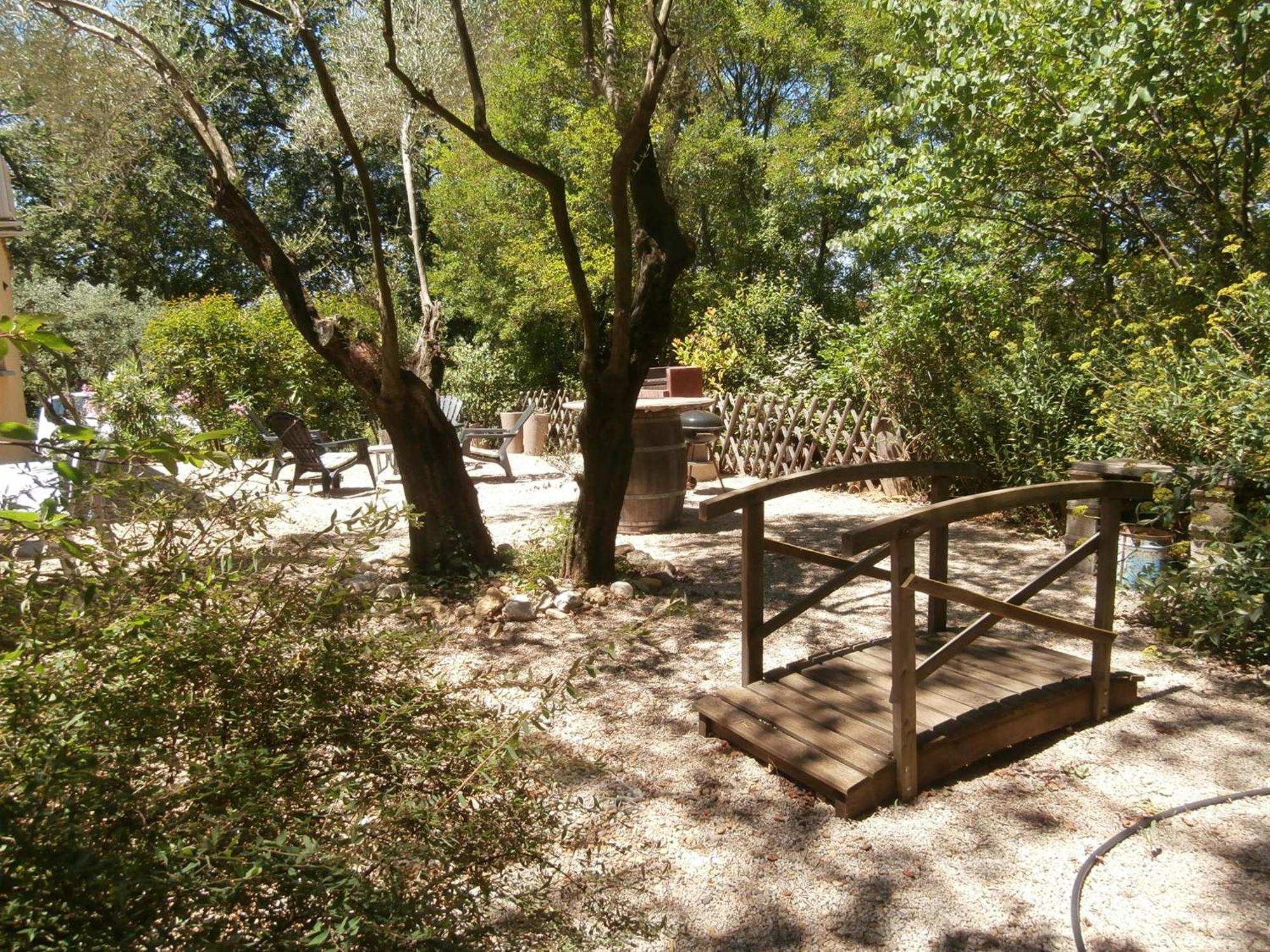 La Colline Des Pins Villa Aniane Bagian luar foto